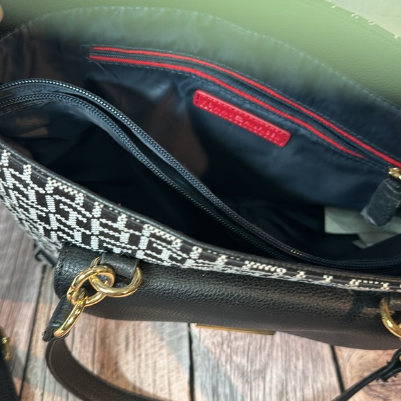 Tommy Hillfiger Tiffany II Tote - Picture 7 of 12